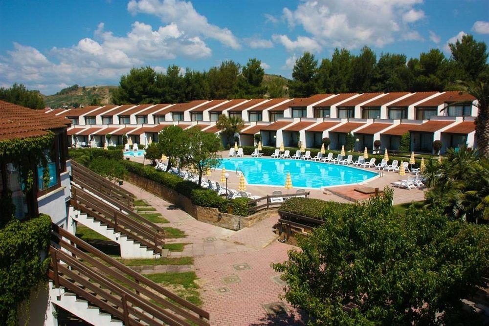 Porto Kaleo Resort Steccato Exterior foto
